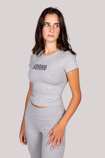 Iris - Crop T-Shirt