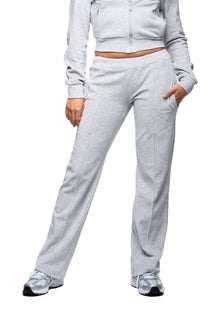 Leah - Semi-Fitted Flared Pant