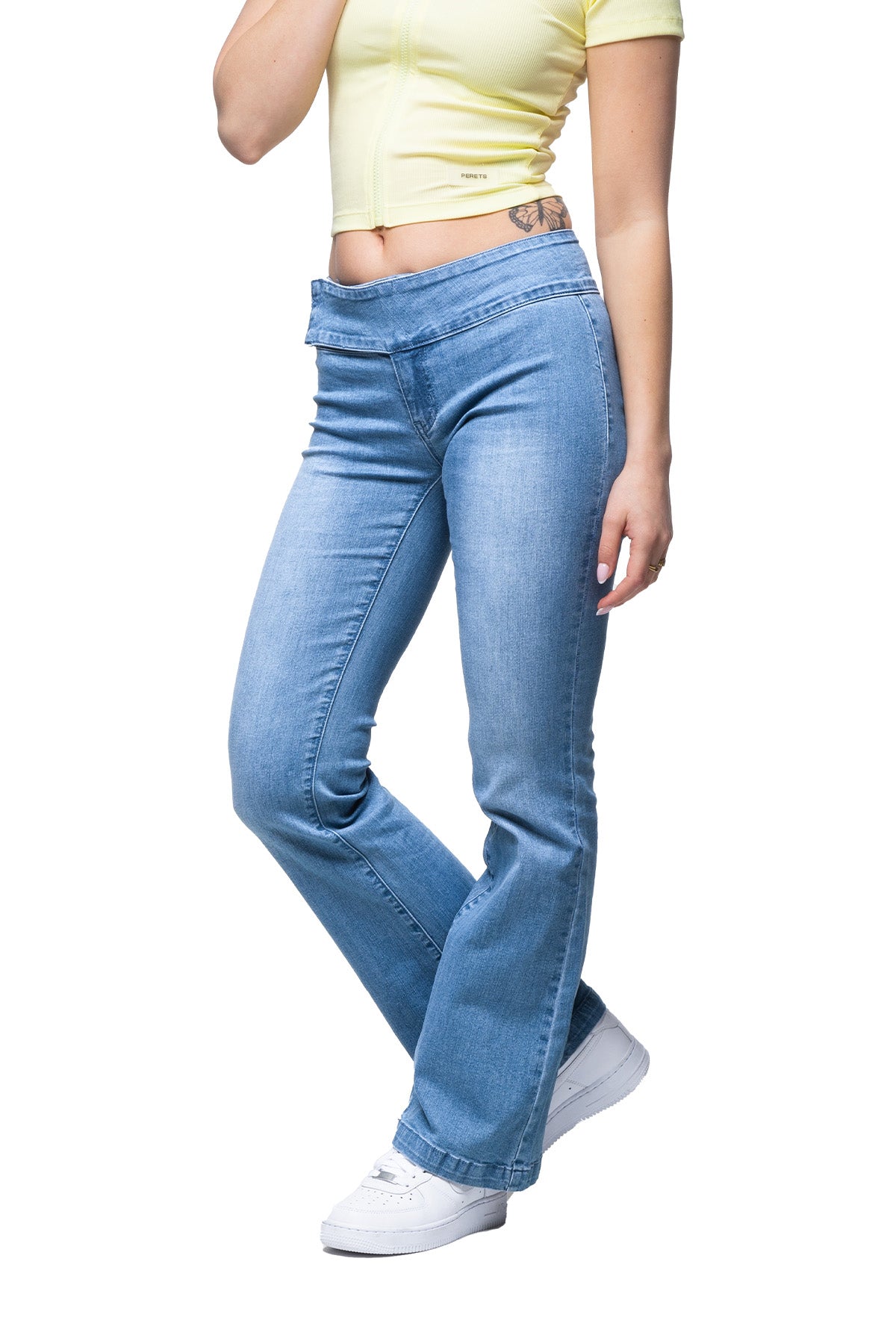 Pia - Low Rise Flared Jeans with 3" Band